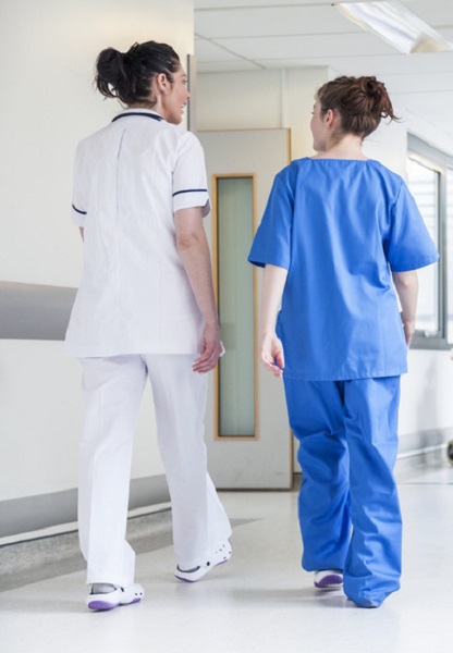 Une équipe médico-sociale pour vous accompagner avant l'hospitalisation avec Mutuelle Mieux-etre